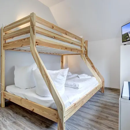 Daire Haus Strandkoerv Mit Fass-sauna Loddin